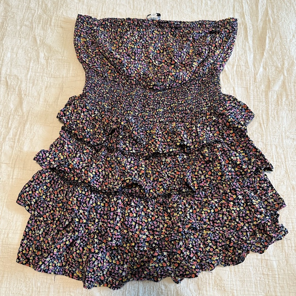 Medium Floral Ruffle Strapless Dress